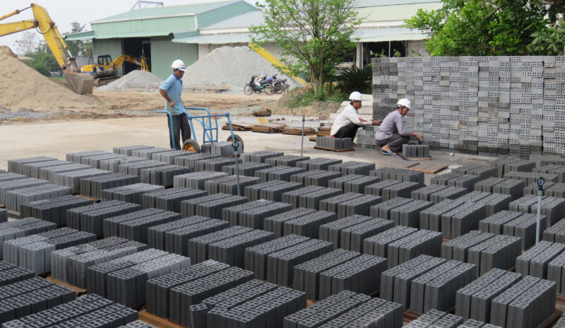 Gạch Không Nung Xây Dựng CT-1038